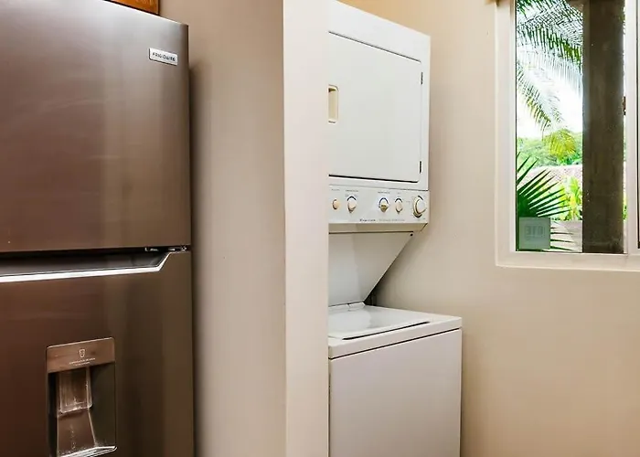 Apartamento Trendy Renovated With Private Patio, Shared Pool & Jacuzzi Near The Potrero (Guanacaste)