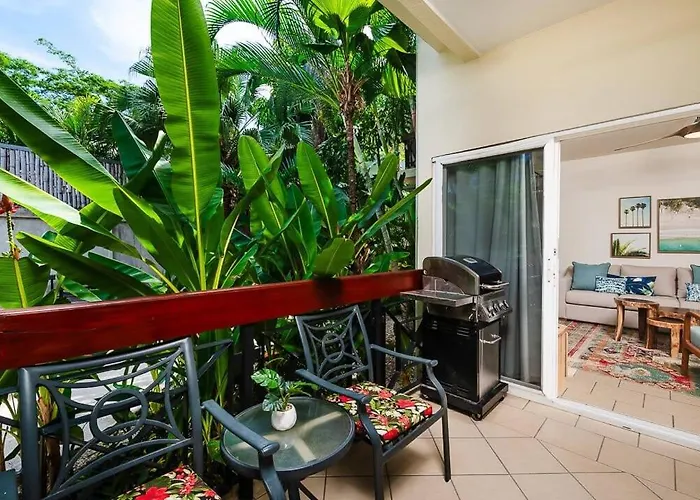 Apartamento Trendy Renovated With Private Patio, Shared Pool & Jacuzzi Near The *