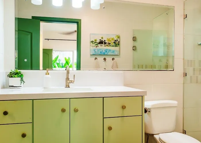 Trendy Renovated With Private Patio, Shared Pool & Jacuzzi Near The Apartamento *